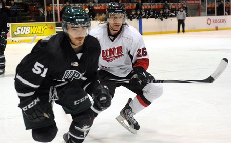 UNB wraps up four-point weekend with 4-2 win over UPEI