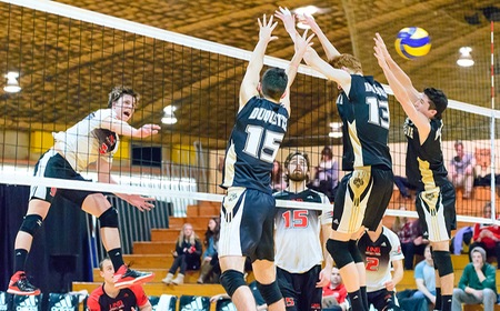 UNB loses first game of AUS championship 0-3 to Dalhousie